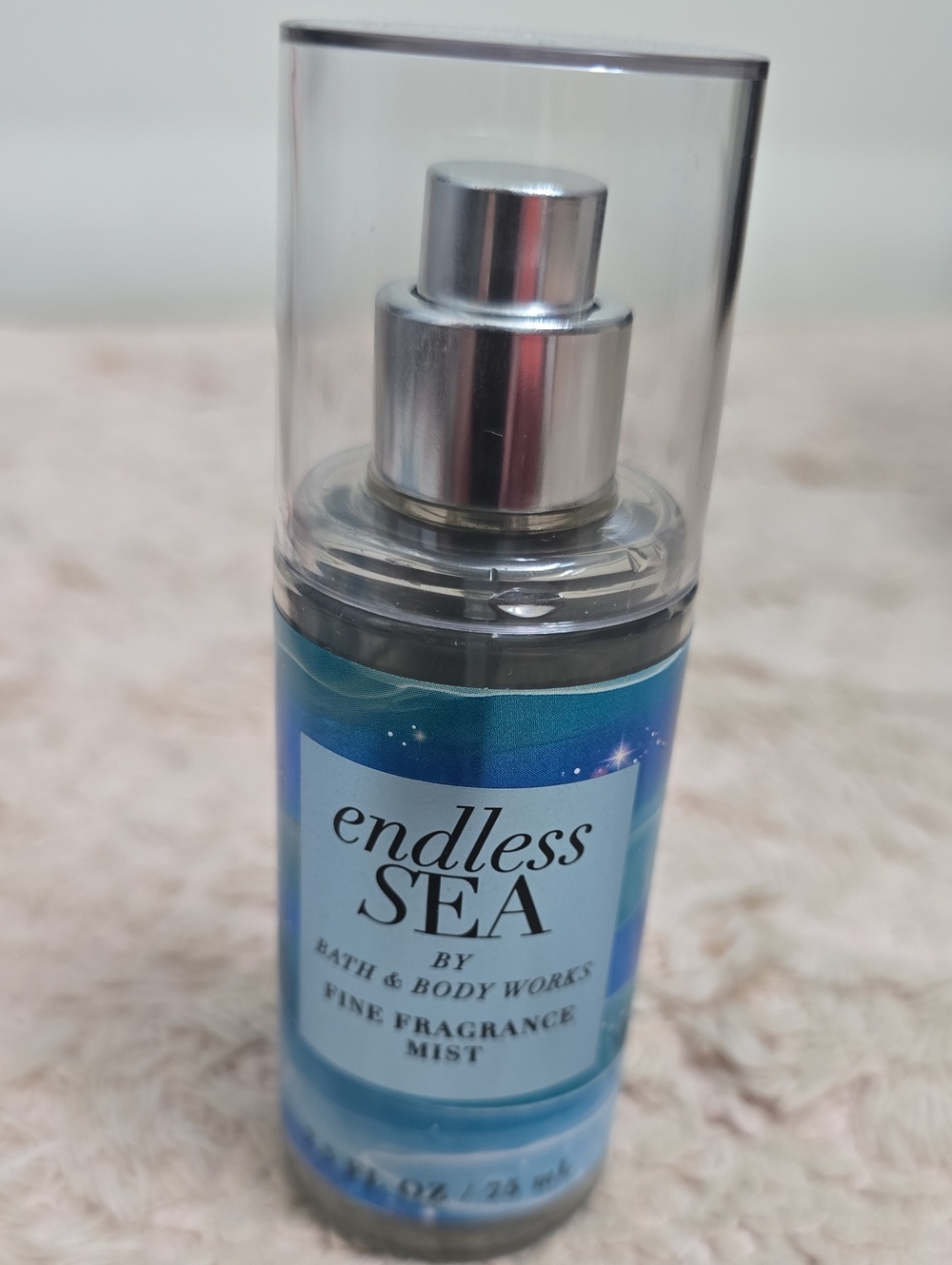 Bath & Body Works Endless Sea Fragrance Mist — Blue